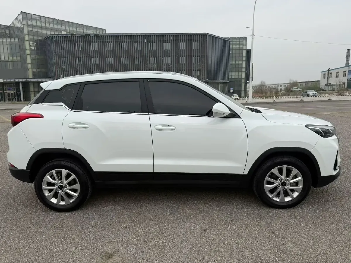 2021 BeiJing Auto X3 1.5T 150HP L4 6MT,autocango,china used car exporter,china ev exporter,chinese used car exporter,chinese used ev exporter
