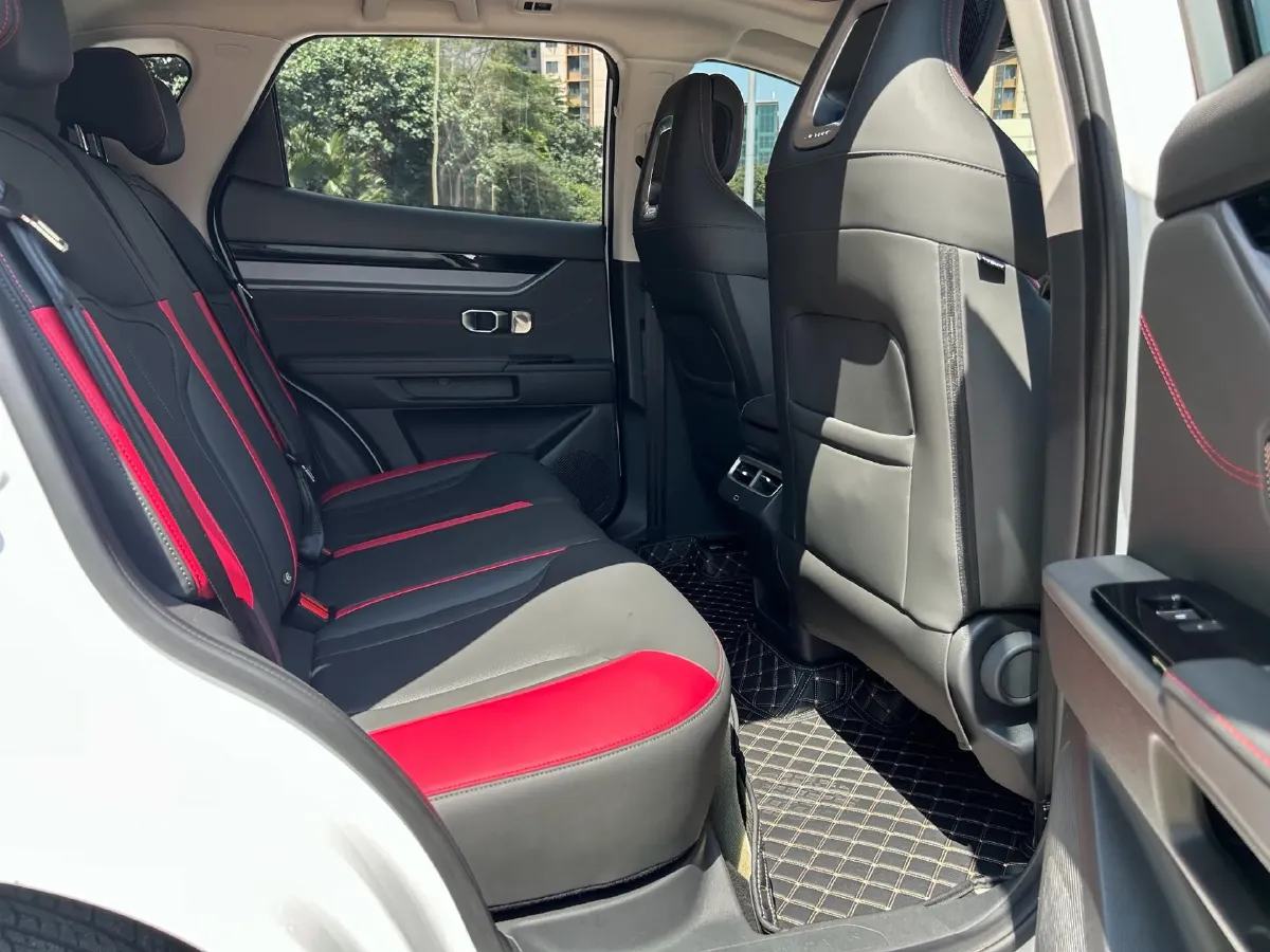 2024 Jetour DASHING 1.5T 156HP L4 6DCT,autocango,china used car exporter,china ev exporter,chinese used car exporter,chinese used ev exporter