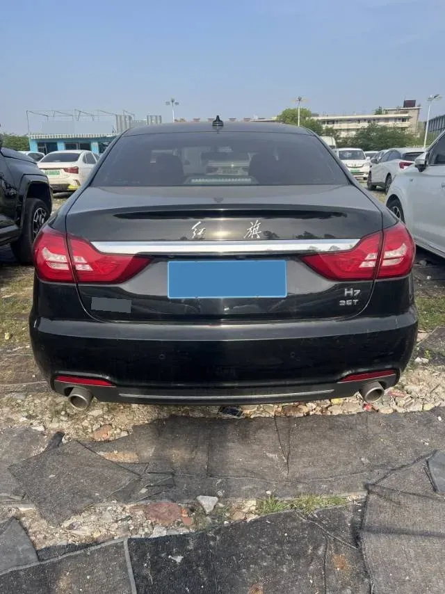 2021 HongQi H7 1.8T 188HP L4 6AT,autocango,china used car exporter,china ev exporter,chinese used car exporter,chinese used ev exporter