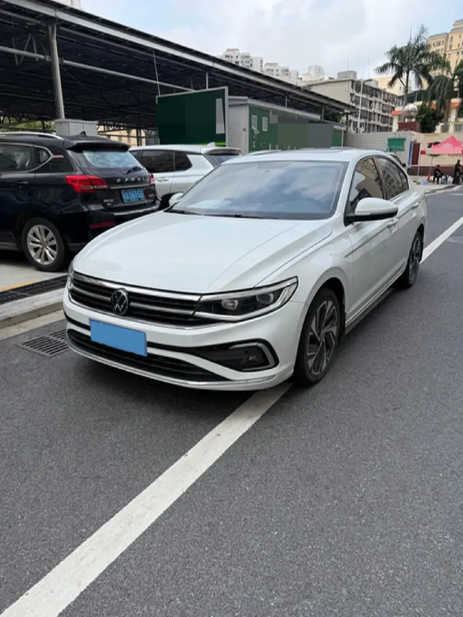 2023 Volkswagen Bora 1.2T 116HP L4 7DCT,autocango,china used car exporter,china ev exporter,chinese used car exporter,chinese used ev exporter