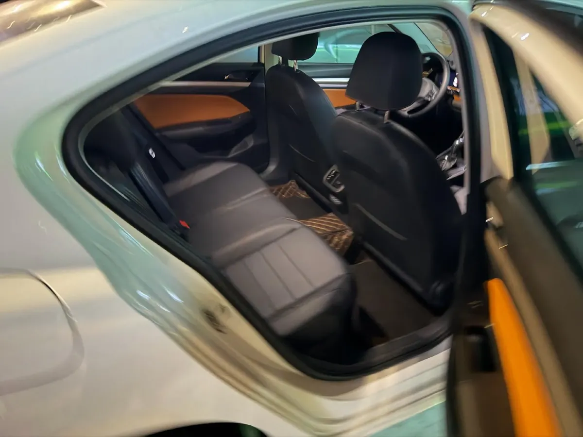 2023 Volkswagen Bora 1.2T 116HP L4 7DCT,autocango,china used car exporter,china ev exporter,chinese used car exporter,chinese used ev exporter