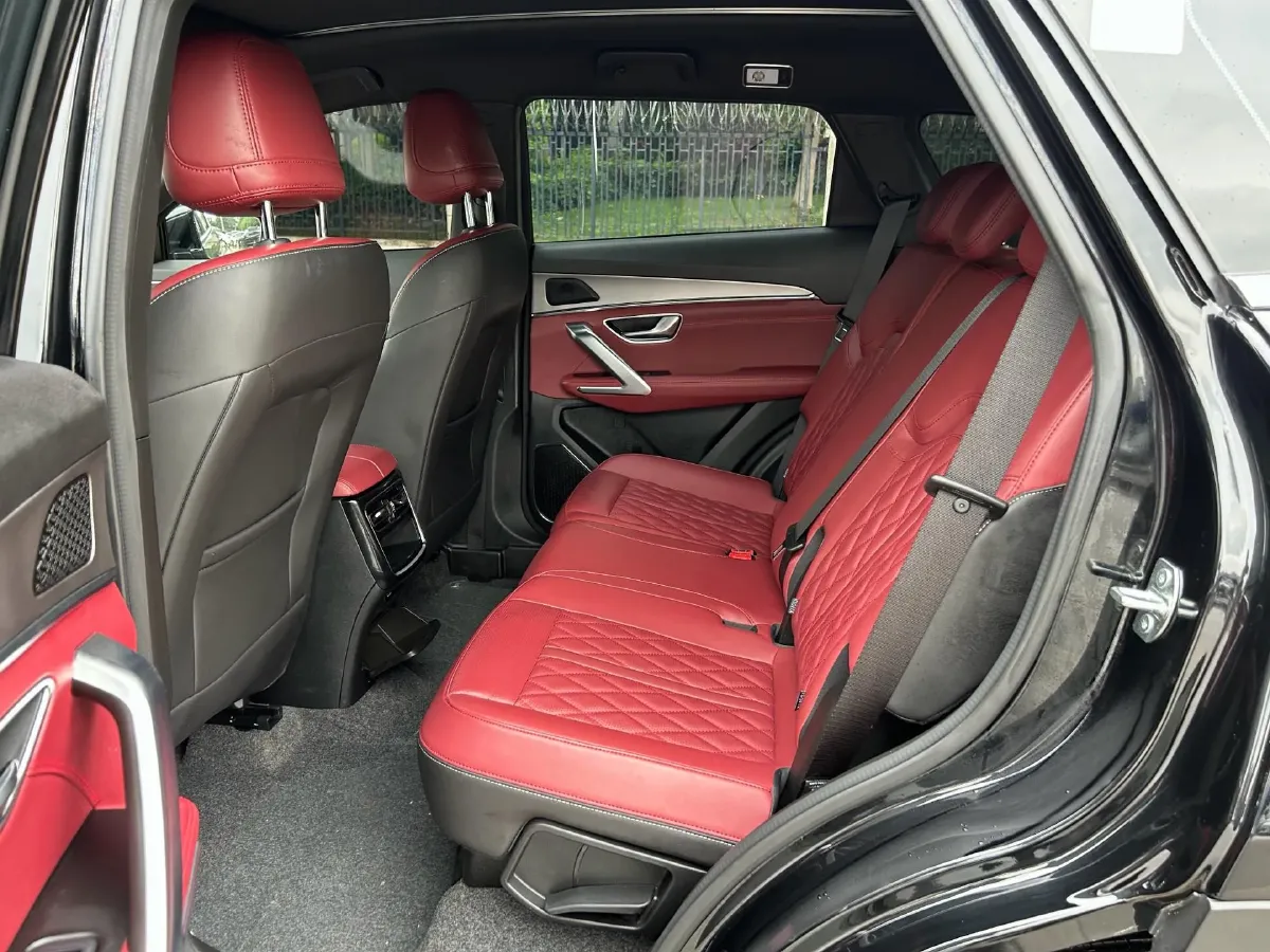 2023 Jetour X70 Plus 1.6T 197HP L4 7DCT,autocango,china used car exporter,china ev exporter,chinese used car exporter,chinese used ev exporter