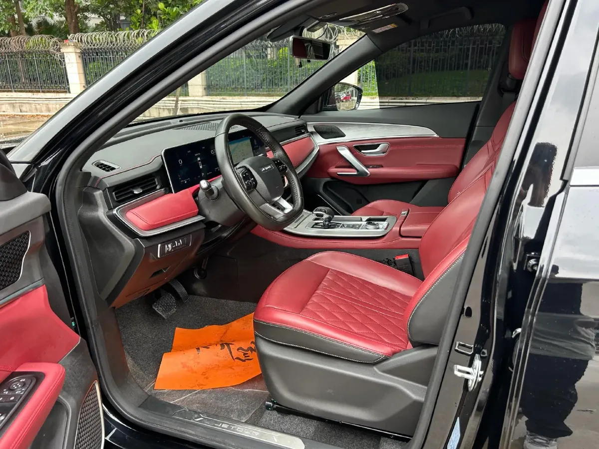 2023 Jetour X70 Plus 1.6T 197HP L4 7DCT,autocango,china used car exporter,china ev exporter,chinese used car exporter,chinese used ev exporter