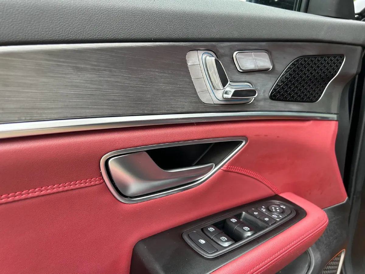 2023 Jetour X70 Plus 1.6T 197HP L4 7DCT,autocango,china used car exporter,china ev exporter,chinese used car exporter,chinese used ev exporter