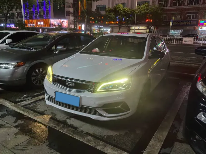2019 Geely Emgrand 1.5L 109HP L4 5MT,autocango,china used car exporter,china ev exporter,chinese used car exporter,chinese used ev exporter