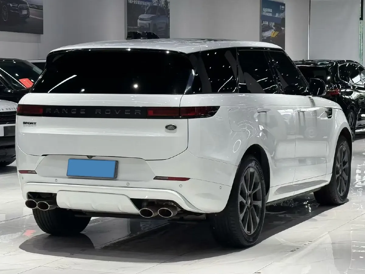 2023 Land Rover Range Rover Sport 3.0T 400HP L6 8AT,autocango,china used car exporter,china ev exporter,chinese used car exporter,chinese used ev exporter