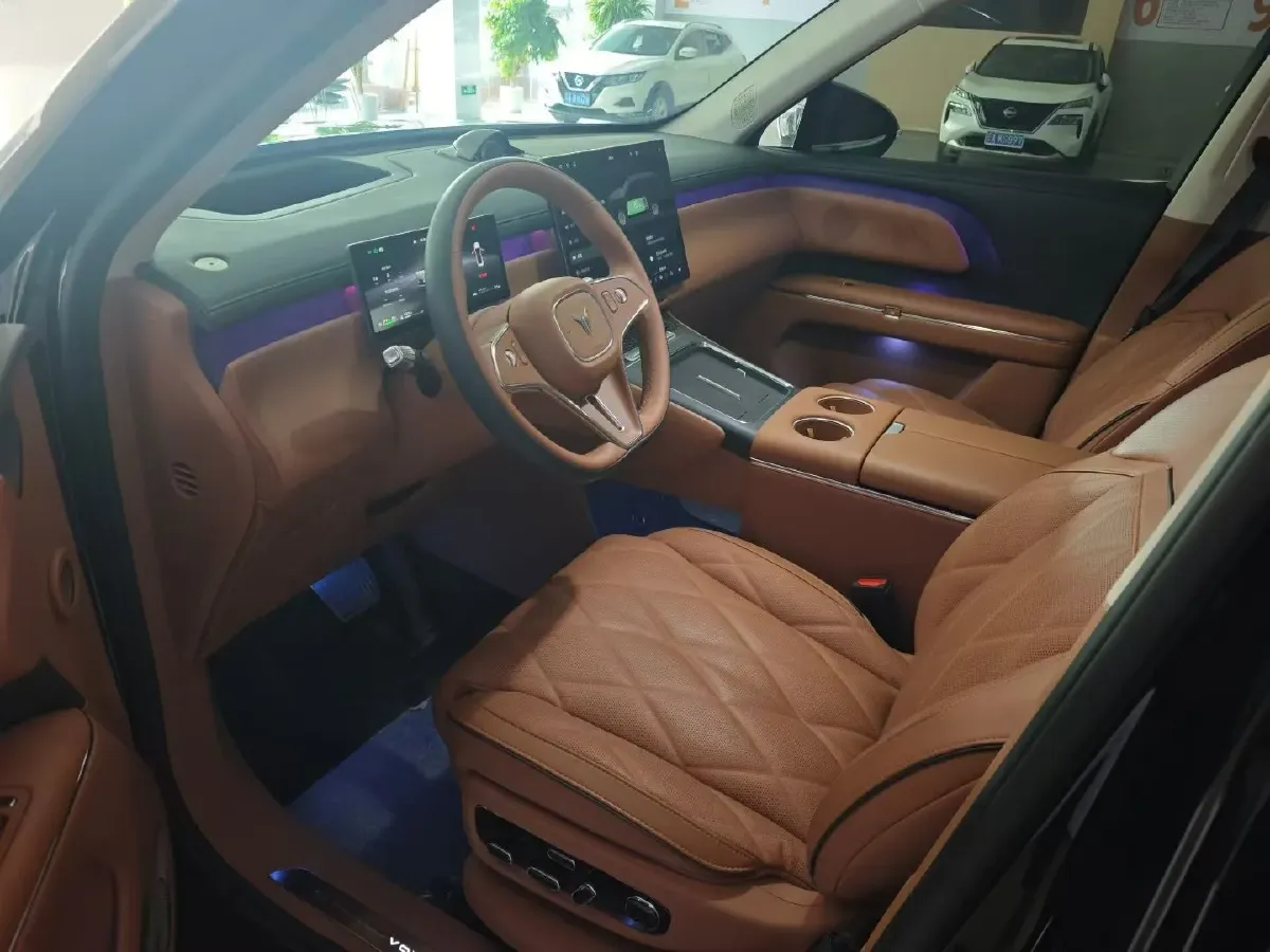 2026 Voyah 9L 1.5T 150HP L4 PHEV,autocango,china used car exporter,china ev exporter,chinese used car exporter,chinese used ev exporter