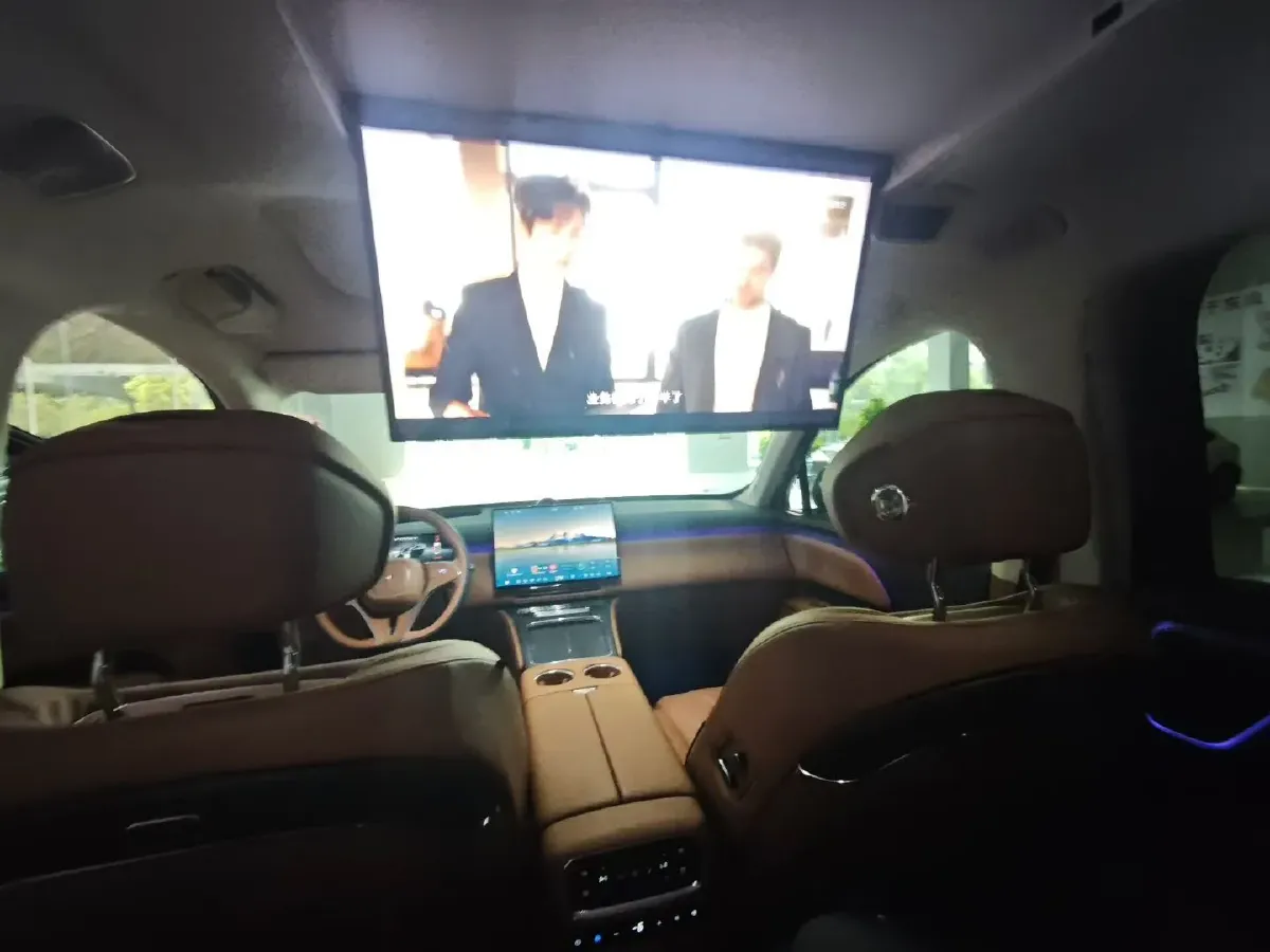 2026 Voyah 9L 1.5T 150HP L4 PHEV,autocango,china used car exporter,china ev exporter,chinese used car exporter,chinese used ev exporter