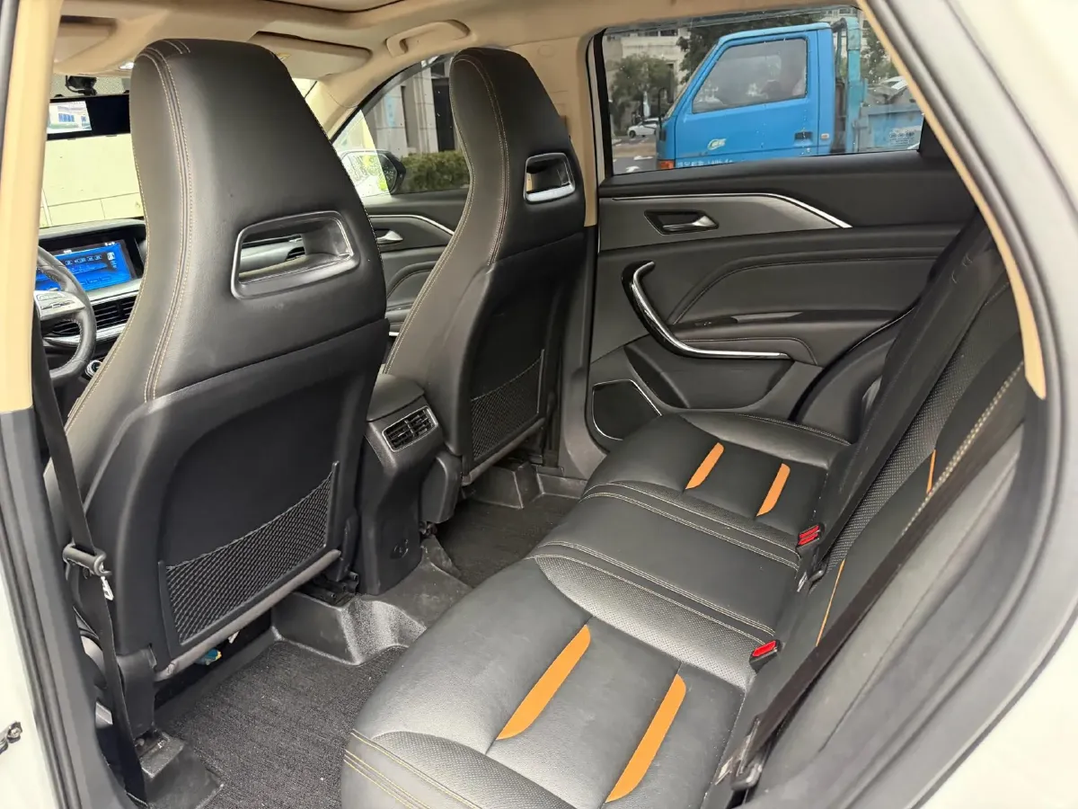 2019 Bestune T77 1.2T 143HP L4 7DCT,autocango,china used car exporter,china ev exporter,chinese used car exporter,chinese used ev exporter