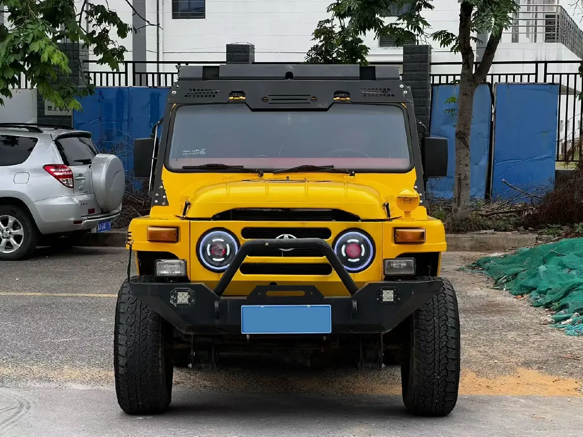 2019 BAW 212 1.5T 136HP L4 5MT,autocango,china used car exporter,china ev exporter,chinese used car exporter,chinese used ev exporter