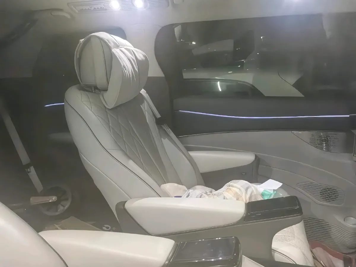 2022 Honda Odyssey 2.0L 146HP L4 E-CVT Hybrid,autocango,china used car exporter,china ev exporter,chinese used car exporter,chinese used ev exporter