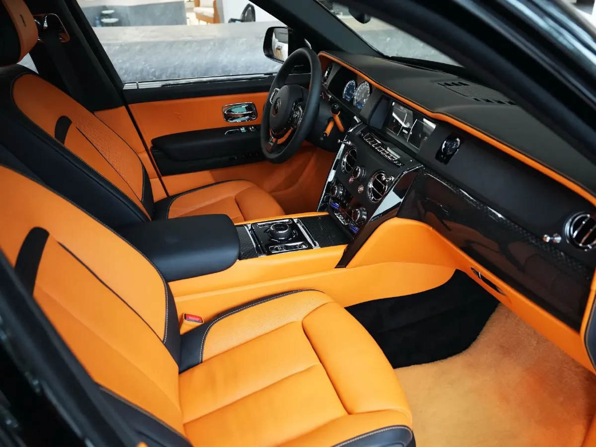 2020 Rolls-Royce Cullinan 6.7T 600HP V12 8AT,autocango,china used car exporter,china ev exporter,chinese used car exporter,chinese used ev exporter