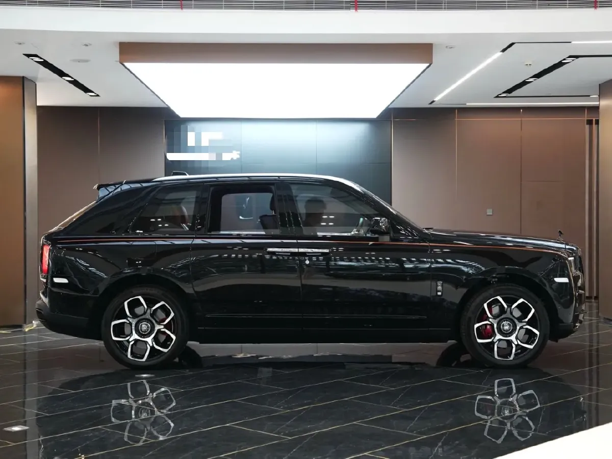 2020 Rolls-Royce Cullinan 6.7T 600HP V12 8AT,autocango,china used car exporter,china ev exporter,chinese used car exporter,chinese used ev exporter