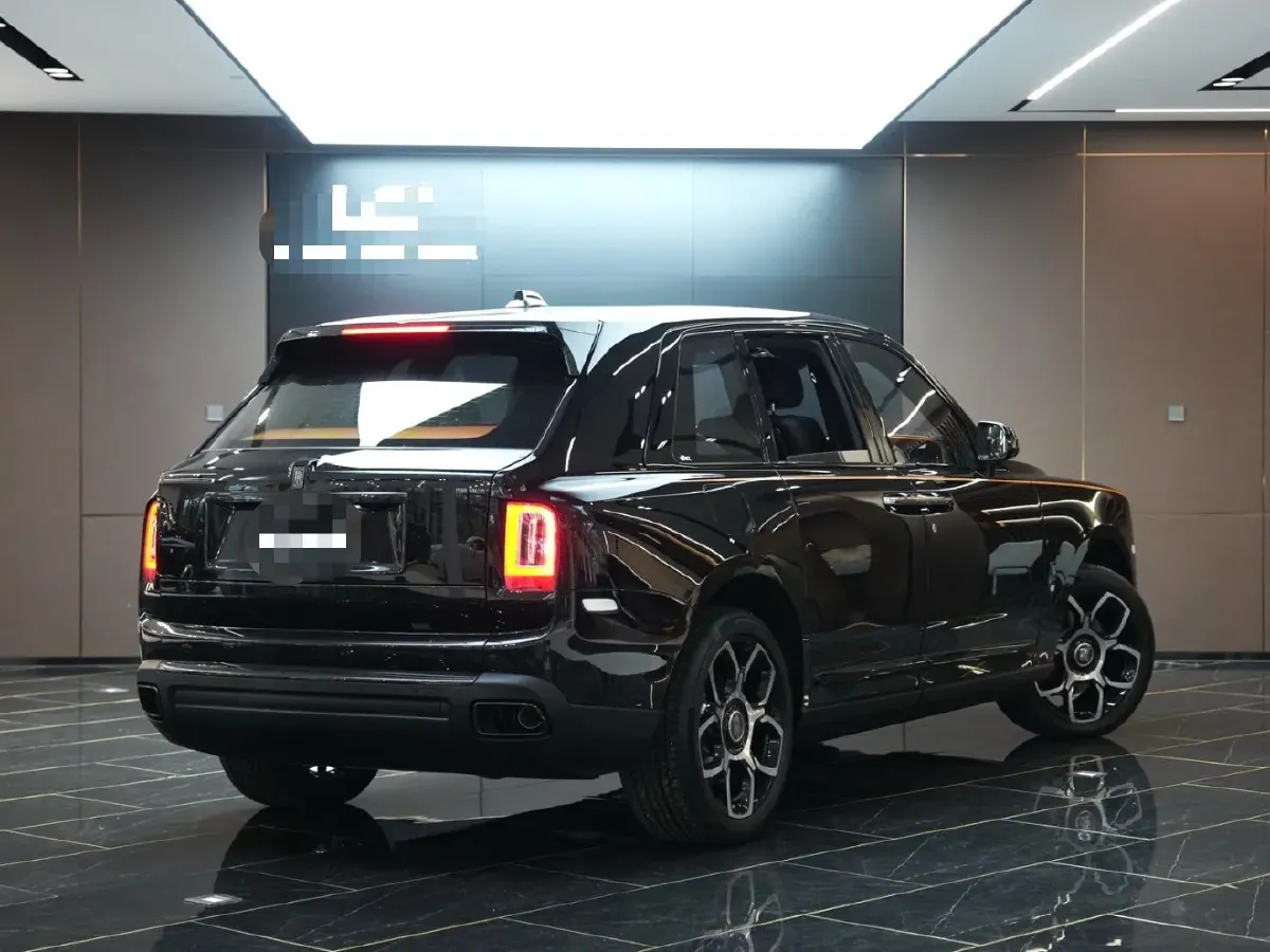 2020 Rolls-Royce Cullinan 6.7T 600HP V12 8AT,autocango,china used car exporter,china ev exporter,chinese used car exporter,chinese used ev exporter