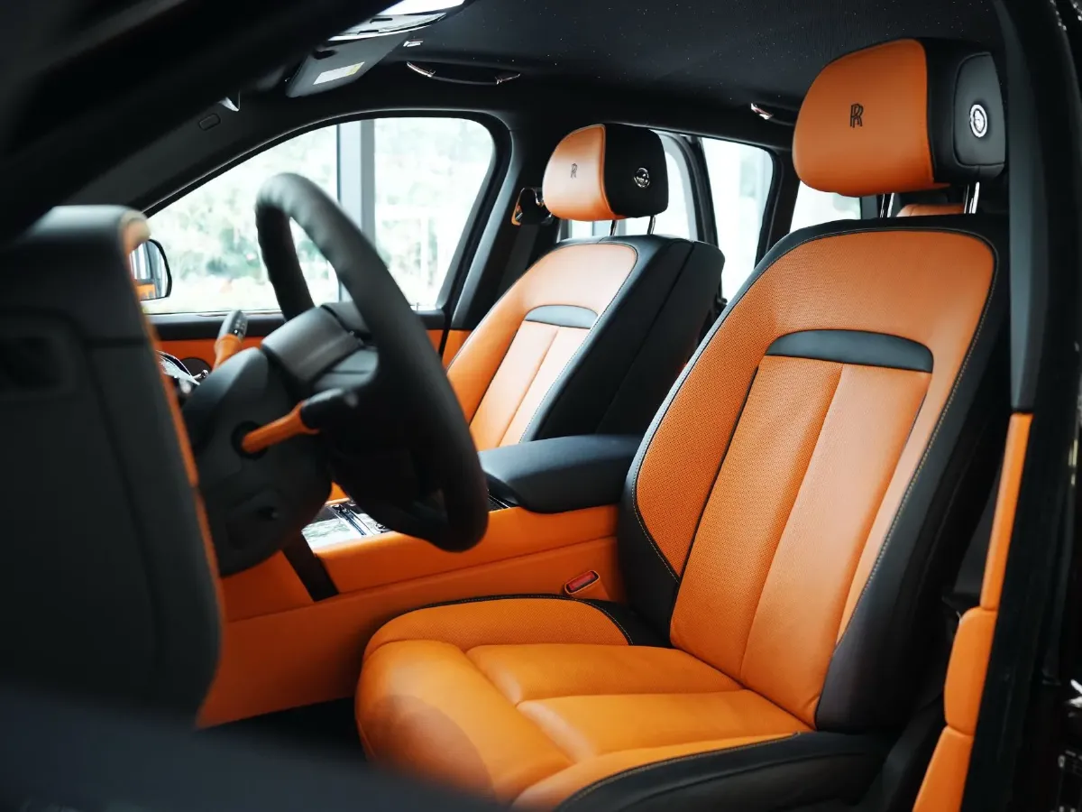 2020 Rolls-Royce Cullinan 6.7T 600HP V12 8AT,autocango,china used car exporter,china ev exporter,chinese used car exporter,chinese used ev exporter