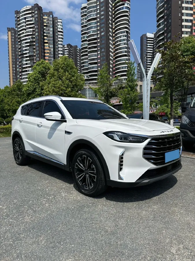 2023 Jetour X70 Plus 1.5T 156HP L4 6MT,autocango,china used car exporter,china ev exporter,chinese used car exporter,chinese used ev exporter