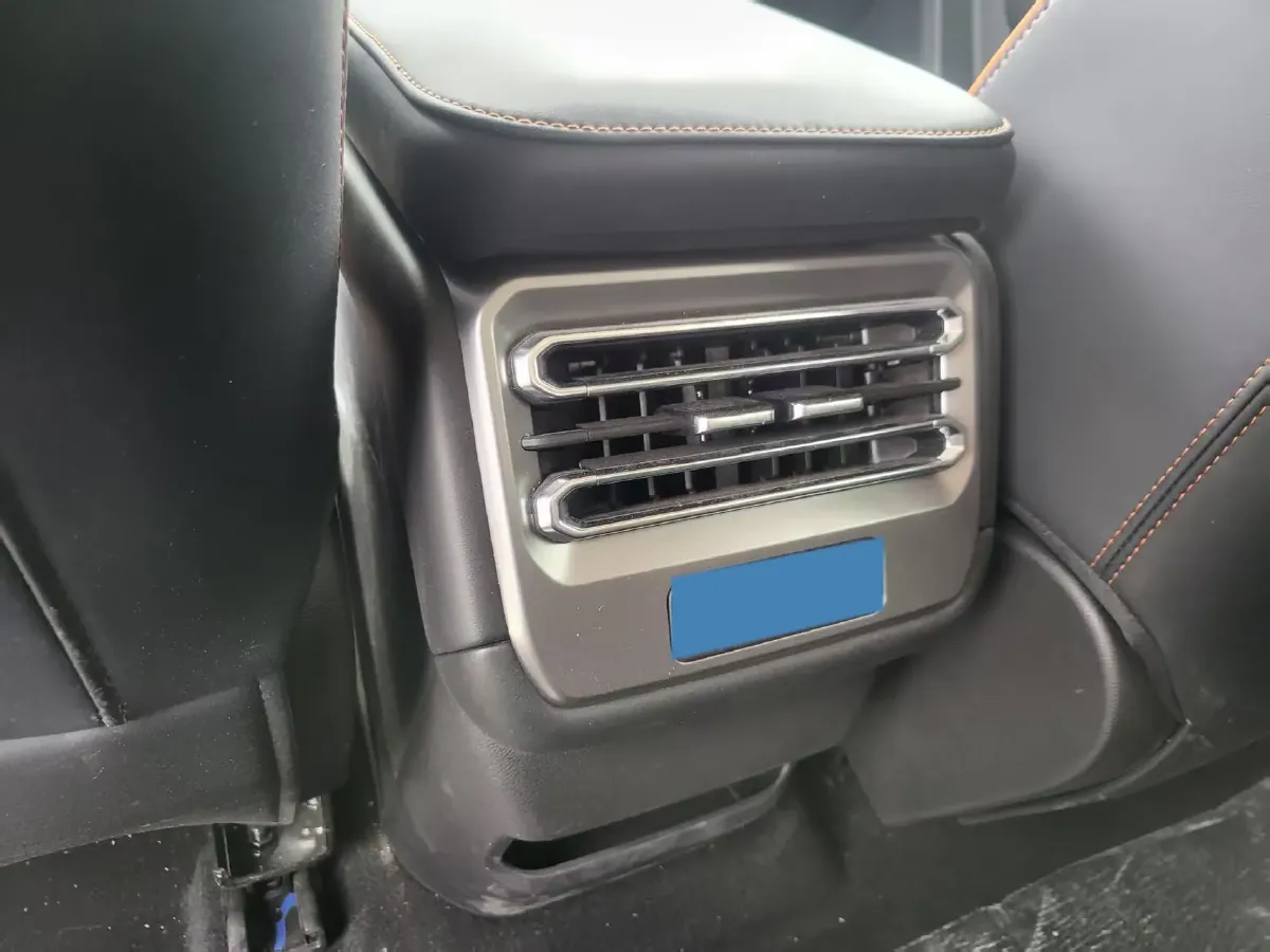 2025 MAXUS XinTu V70 2.0T 150HP L4 9AT,autocango,china used car exporter,china ev exporter,chinese used car exporter,chinese used ev exporter