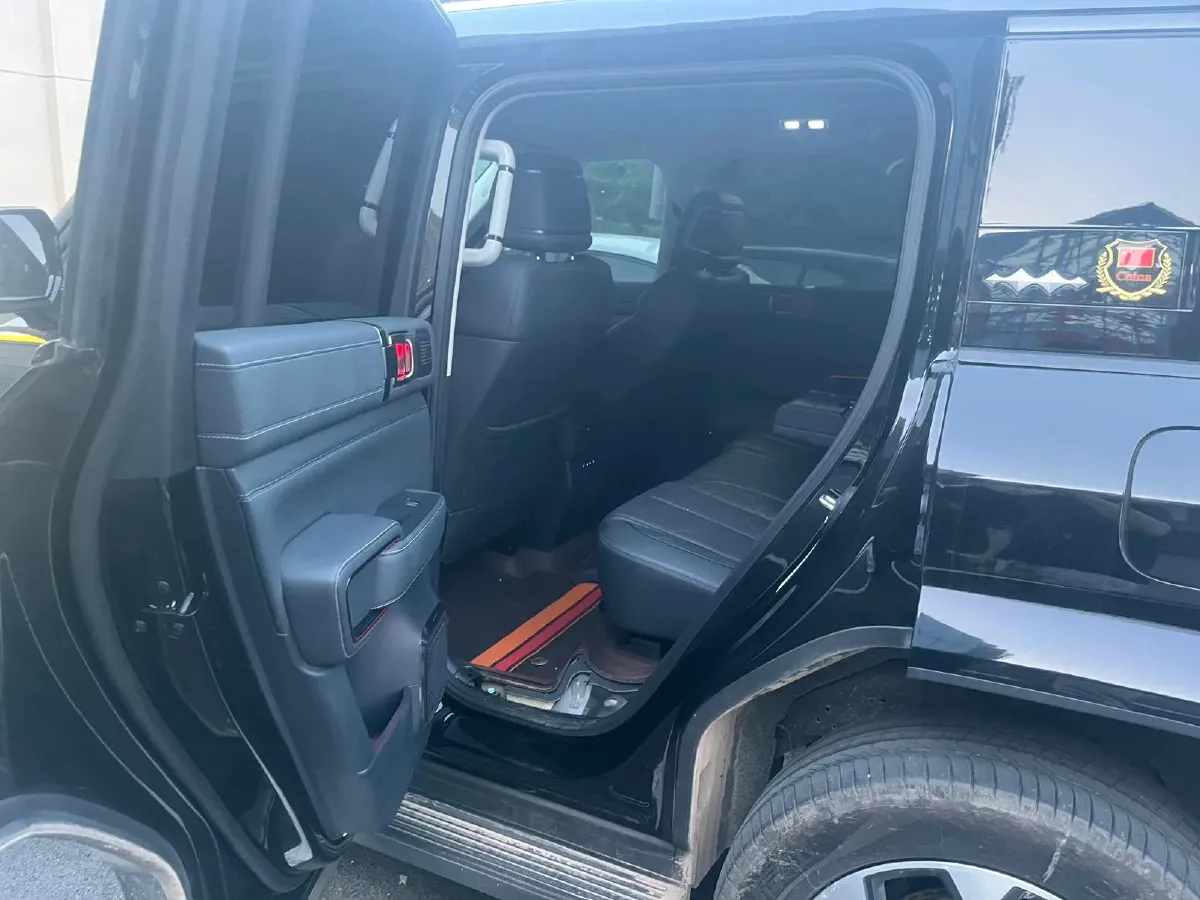 2025 FangChengBao Bao 5 1.5T 194HP L4 E-CVT PHEV 31.8KWH,autocango,china used car exporter,china ev exporter,chinese used car exporter,chinese used ev exporter