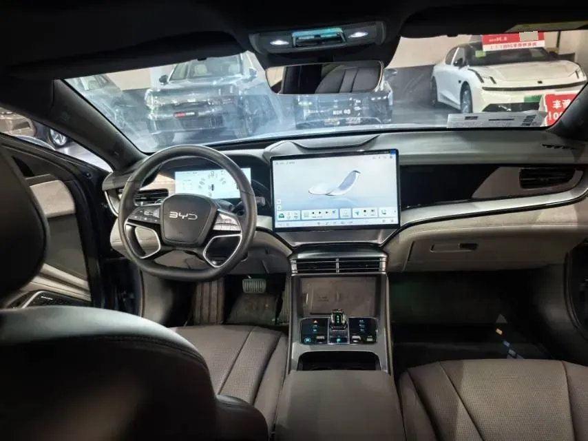 2025 BYD Seal07 DM-i 1.5L 101HP L4 E-CVT PHEV 17.6KWH,autocango,china used car exporter,china ev exporter,chinese used car exporter,chinese used ev exporter