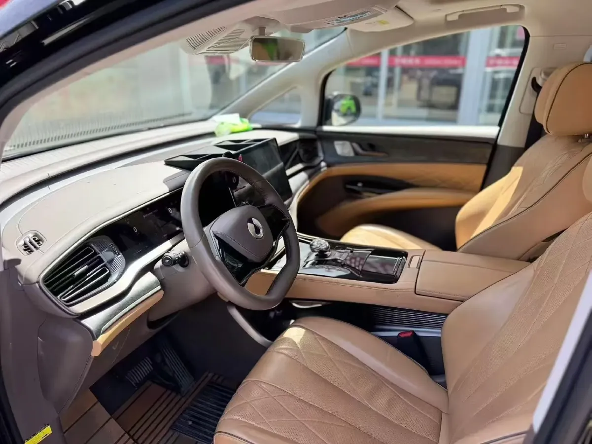 2022 HongQi HS7 3.0T 337HP V6 8AT,autocango,china used car exporter,china ev exporter,chinese used car exporter,chinese used ev exporter