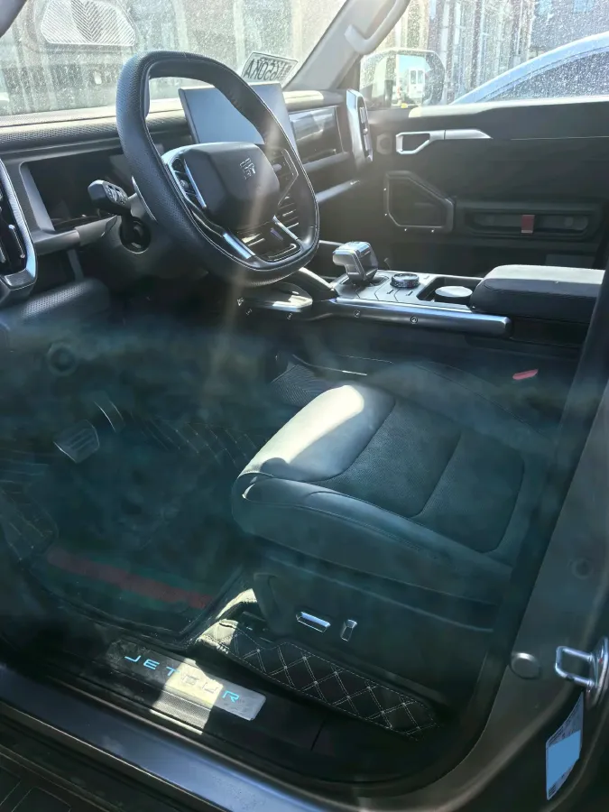 2023 Jetour Traveller 2.0T 254HP L4 8AT,autocango,china used car exporter,china ev exporter,chinese used car exporter,chinese used ev exporter