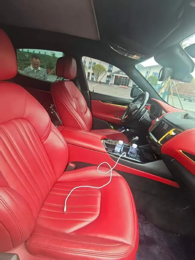 2016 Maserati Levante 3.0T 430HP V6 8AT,autocango,china used car exporter,china ev exporter,chinese used car exporter,chinese used ev exporter