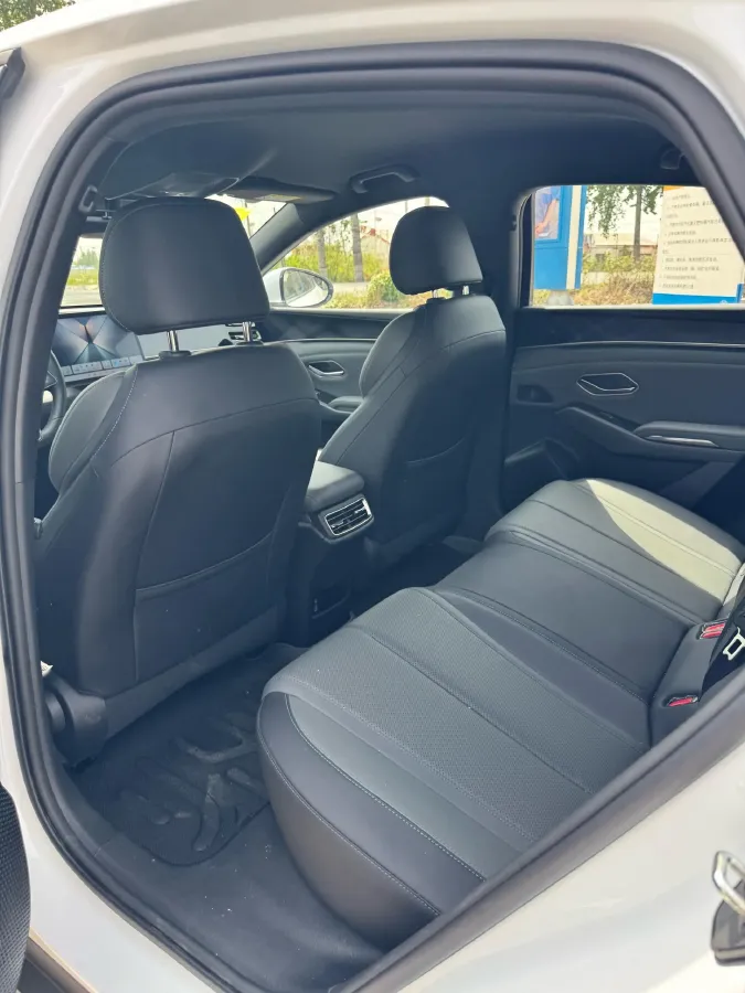 2025 BYD QinL 1.5L 101HP L4 E-CVT PHEV 10.08KWH,autocango,china used car exporter,china ev exporter,chinese used car exporter,chinese used ev exporter