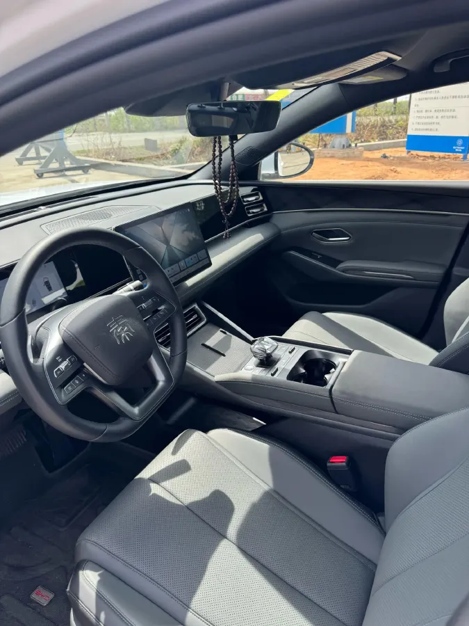 2025 BYD QinL 1.5L 101HP L4 E-CVT PHEV 10.08KWH,autocango,china used car exporter,china ev exporter,chinese used car exporter,chinese used ev exporter