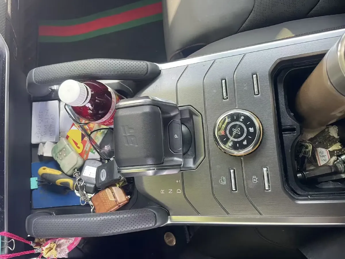 2023 Jetour Traveller 2.0T 254HP L4 7DCT,autocango,china used car exporter,china ev exporter,chinese used car exporter,chinese used ev exporter