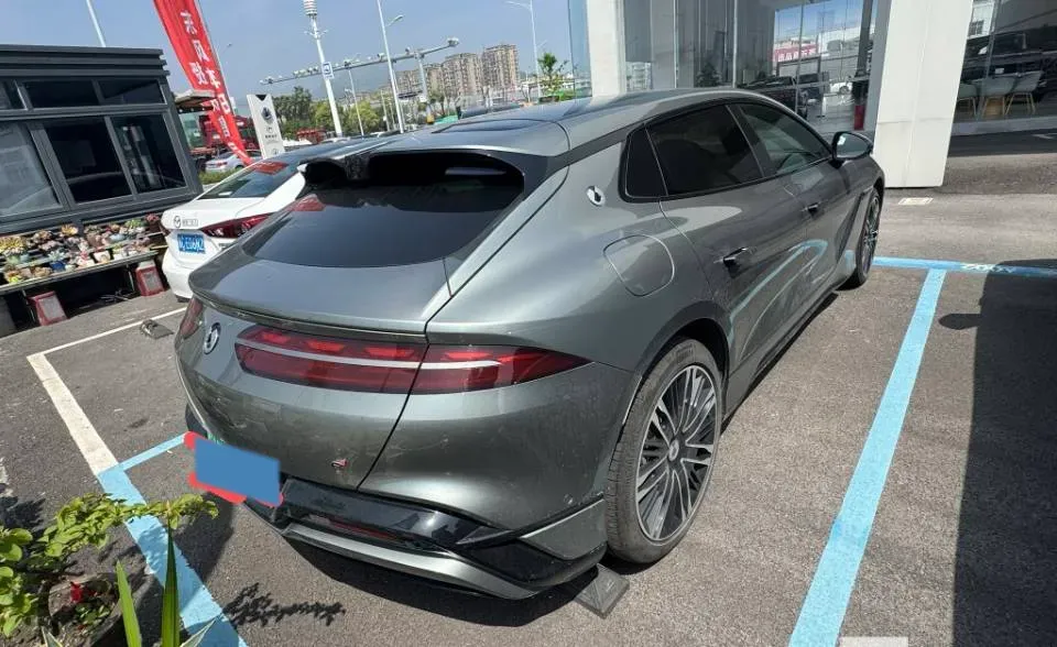 2024 Denza DenzaZ9GT 2.0T 207HP L4 E-CVT PHEV 38.5KWH,autocango,china used car exporter,china ev exporter,chinese used car exporter,chinese used ev exporter