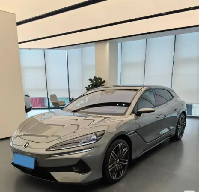 2024 Denza DenzaZ9GT 2.0T 207HP L4 E-CVT PHEV 38.5KWH,autocango,china used car exporter,china ev exporter,chinese used car exporter,chinese used ev exporter