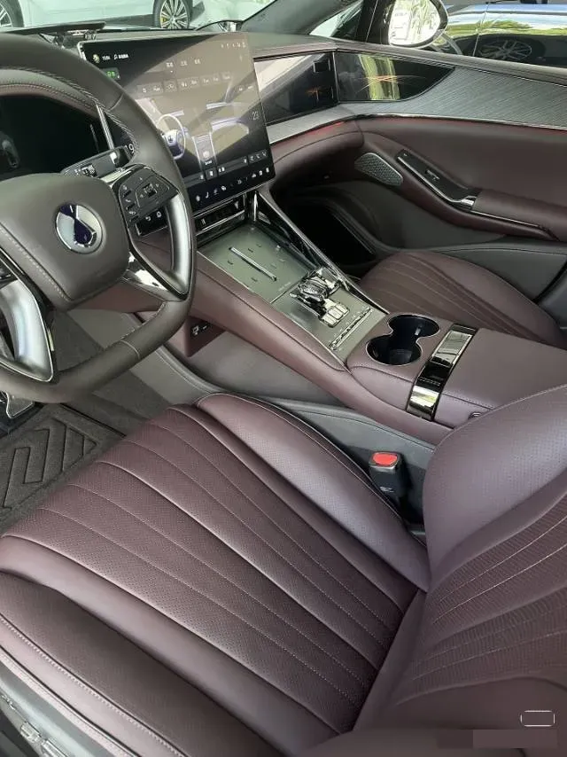 2024 Denza DenzaZ9GT 2.0T 207HP L4 E-CVT PHEV 38.5KWH,autocango,china used car exporter,china ev exporter,chinese used car exporter,chinese used ev exporter