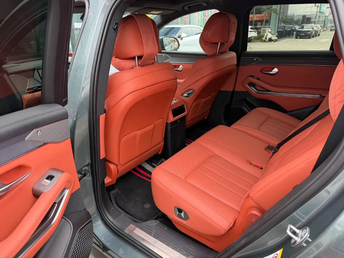 2025 BYD TangL 1.5T 156HP L4 E-CVT PHEV,autocango,china used car exporter,china ev exporter,chinese used car exporter,chinese used ev exporter