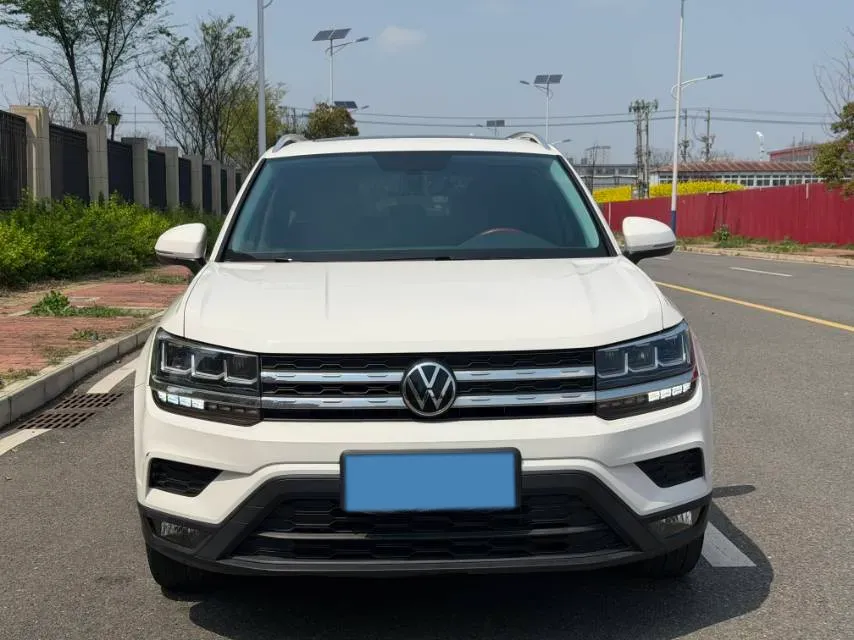 2021 Volkswagen Tharu 1.4T 150HP L4 7DCT,autocango,china used car exporter,china ev exporter,chinese used car exporter,chinese used ev exporter