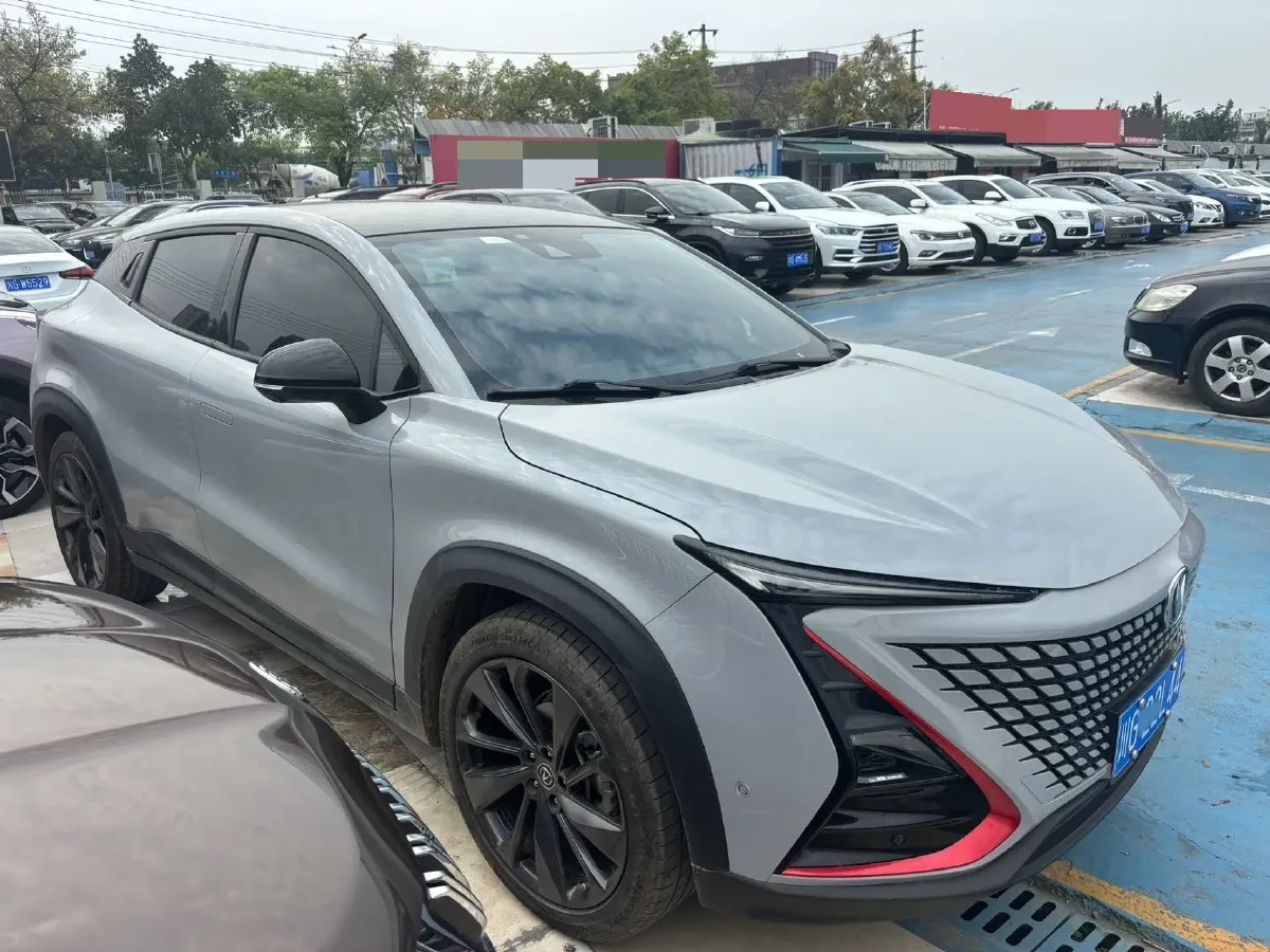 2020 ChangAn UNI-T 1.5T 180HP L4 7DCT,autocango,china used car exporter,china ev exporter,chinese used car exporter,chinese used ev exporter