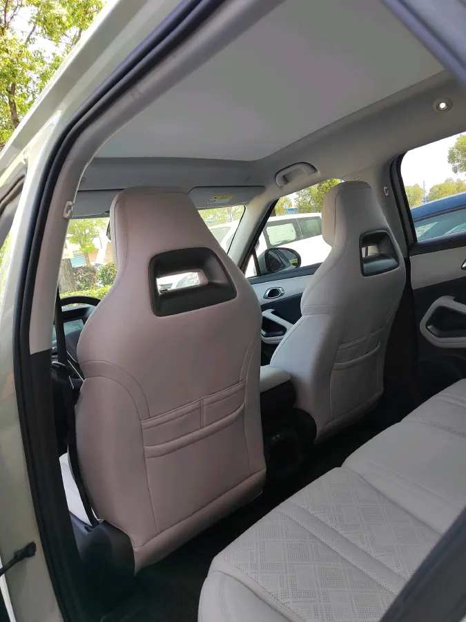 2024 BYD YuanUP BEV 45.12KWH,autocango,china used car exporter,china ev exporter,chinese used car exporter,chinese used ev exporter