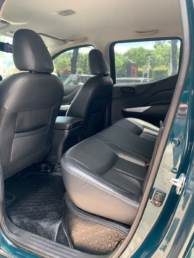 2020 Dongfeng RuiQi 6 2.3T 163HP L4 6MT,autocango,china used car exporter,china ev exporter,chinese used car exporter,chinese used ev exporter