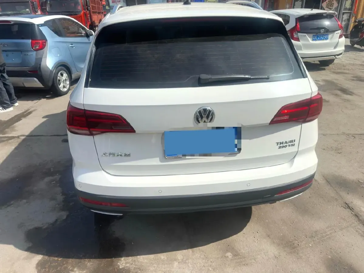 2019 MINI MINI 1.5T 102HP L3 7DCT,autocango,china used car exporter,china ev exporter,chinese used car exporter,chinese used ev exporter