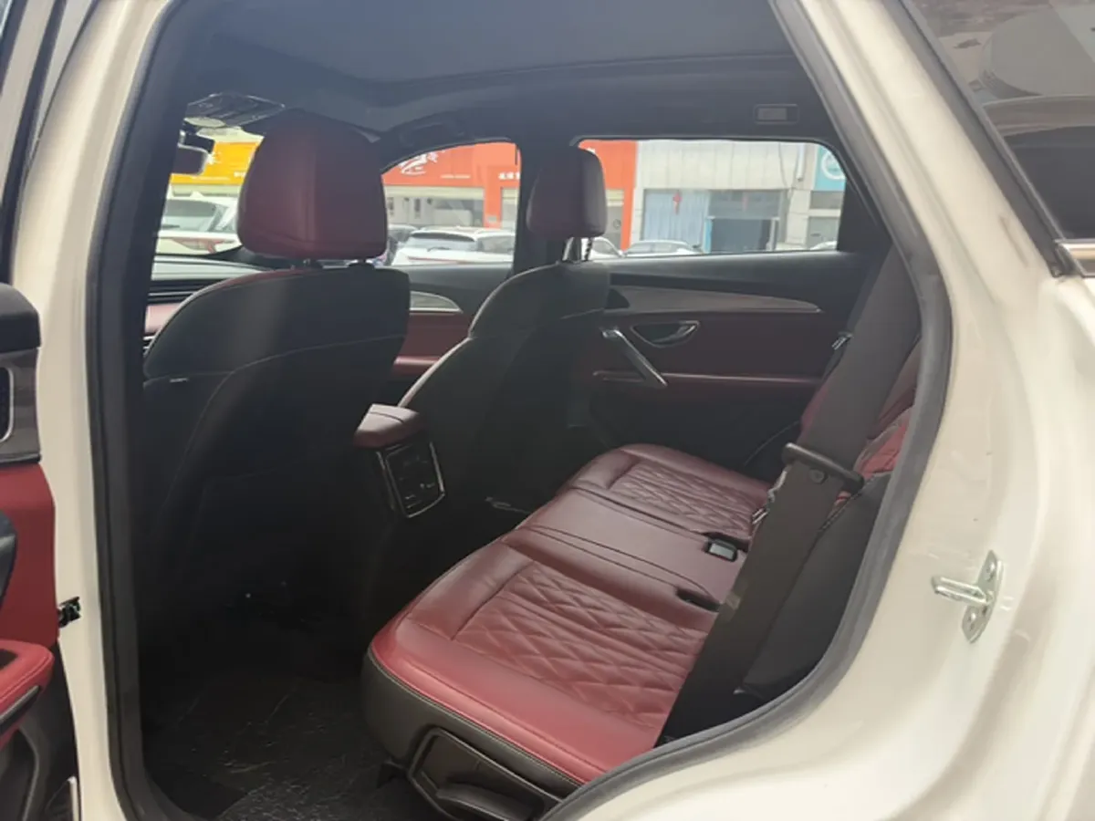 2023 Jetour X70 Plus 1.5T 156HP L4 6MT,autocango,china used car exporter,china ev exporter,chinese used car exporter,chinese used ev exporter