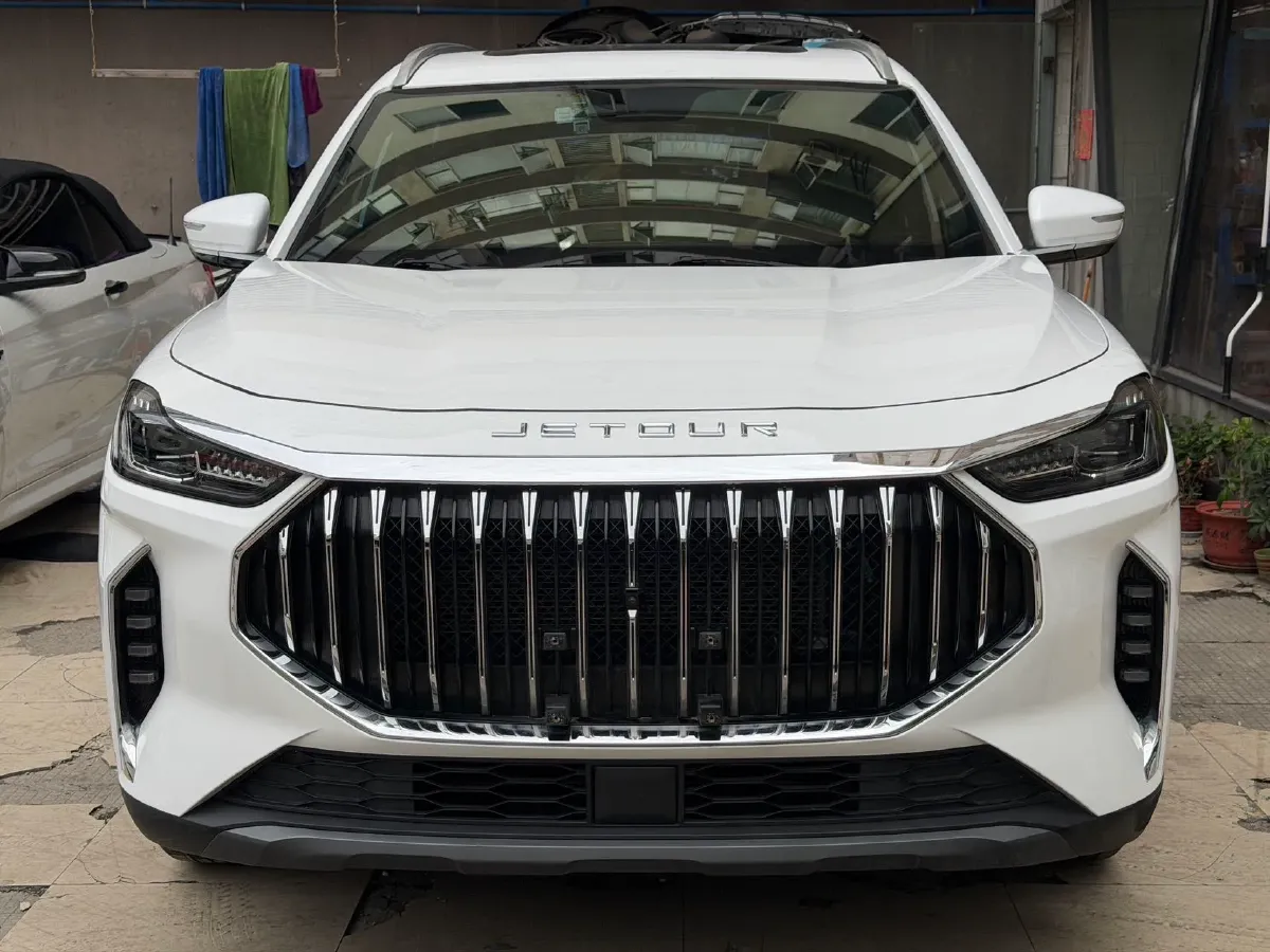 2023 Jetour X70 Plus 1.5T 156HP L4 6MT,autocango,china used car exporter,china ev exporter,chinese used car exporter,chinese used ev exporter