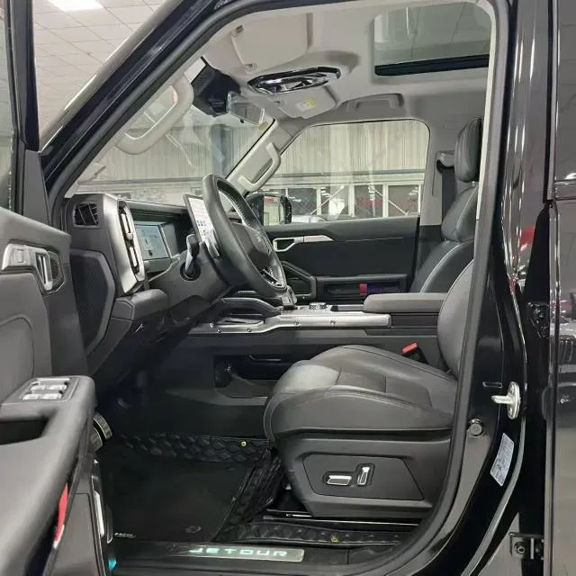 2023 Jetour Traveller 2.0T 254HP L4 7DCT,autocango,china used car exporter,china ev exporter,chinese used car exporter,chinese used ev exporter