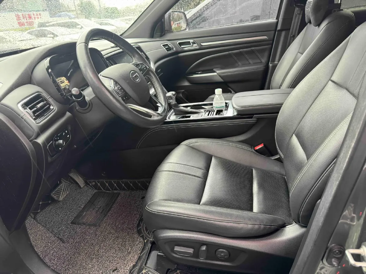 2020 GAC Trumpchi GS8 2.0T 252HP L4 6AT,autocango,china used car exporter,china ev exporter,chinese used car exporter,chinese used ev exporter