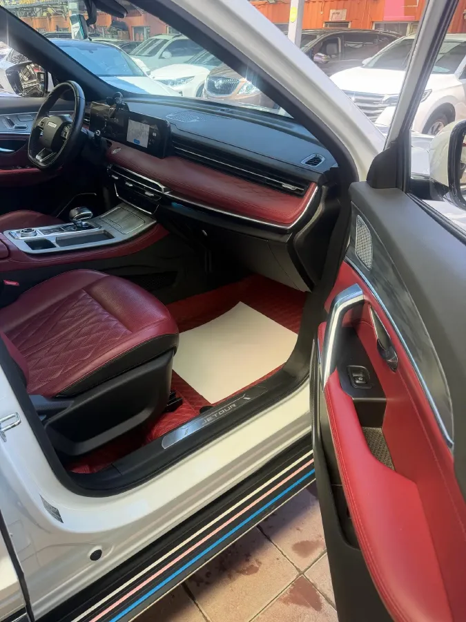 2023 ChangAn Oshan X7 Plus 1.5T 188HP L4 7DCT,autocango,china used car exporter,china ev exporter,chinese used car exporter,chinese used ev exporter