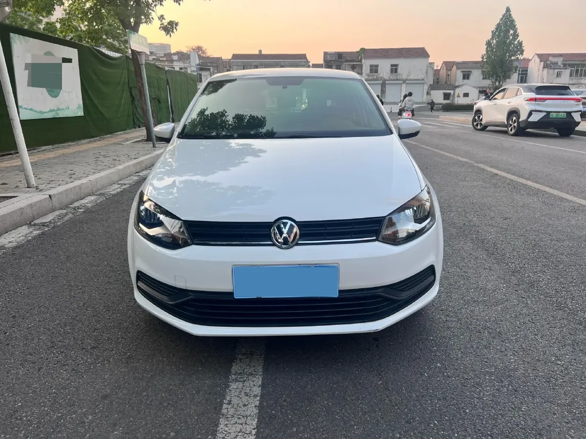 2016 Volkswagen Polo 1.4L 90HP L4 6AT,autocango,china used car exporter,china ev exporter,chinese used car exporter,chinese used ev exporter