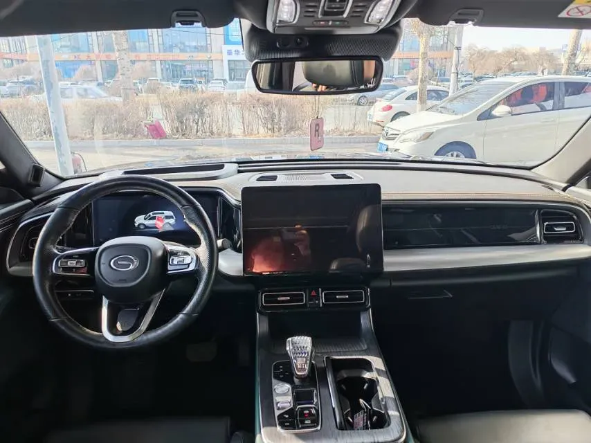 2022 GAC Trumpchi GS8 2.0T 252HP L4 8AT,autocango,china used car exporter,china ev exporter,chinese used car exporter,chinese used ev exporter