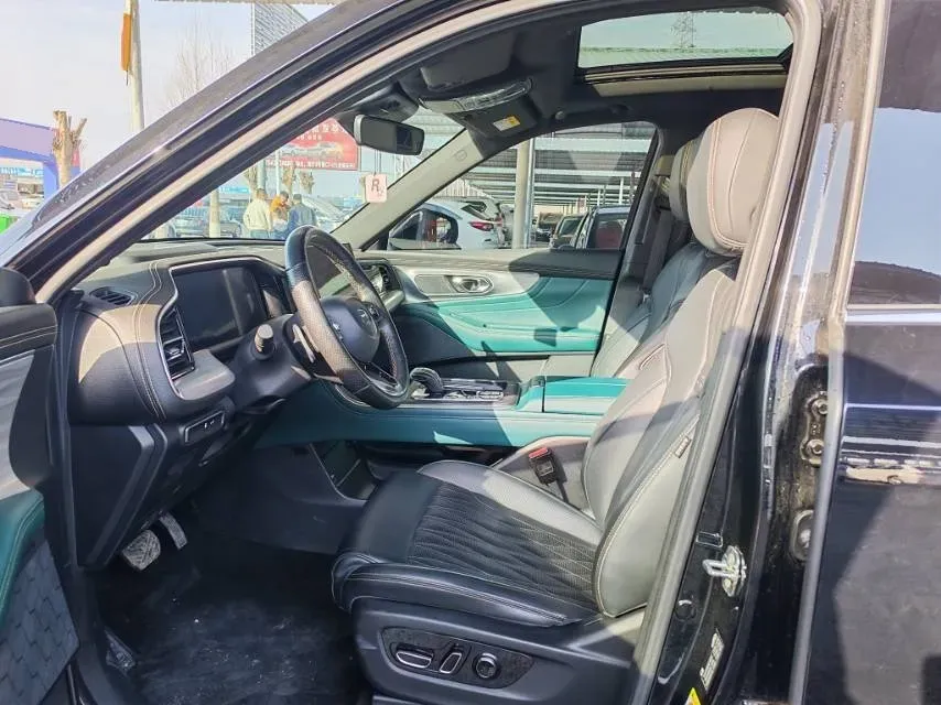 2022 GAC Trumpchi GS8 2.0T 252HP L4 8AT,autocango,china used car exporter,china ev exporter,chinese used car exporter,chinese used ev exporter