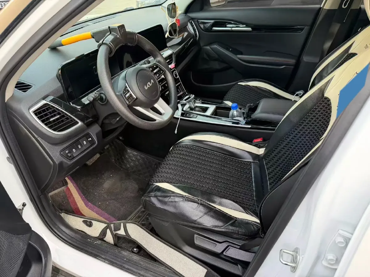 2023 Kia Seltos 1.5L 115HP L4 CVT,autocango,china used car exporter,china ev exporter,chinese used car exporter,chinese used ev exporter
