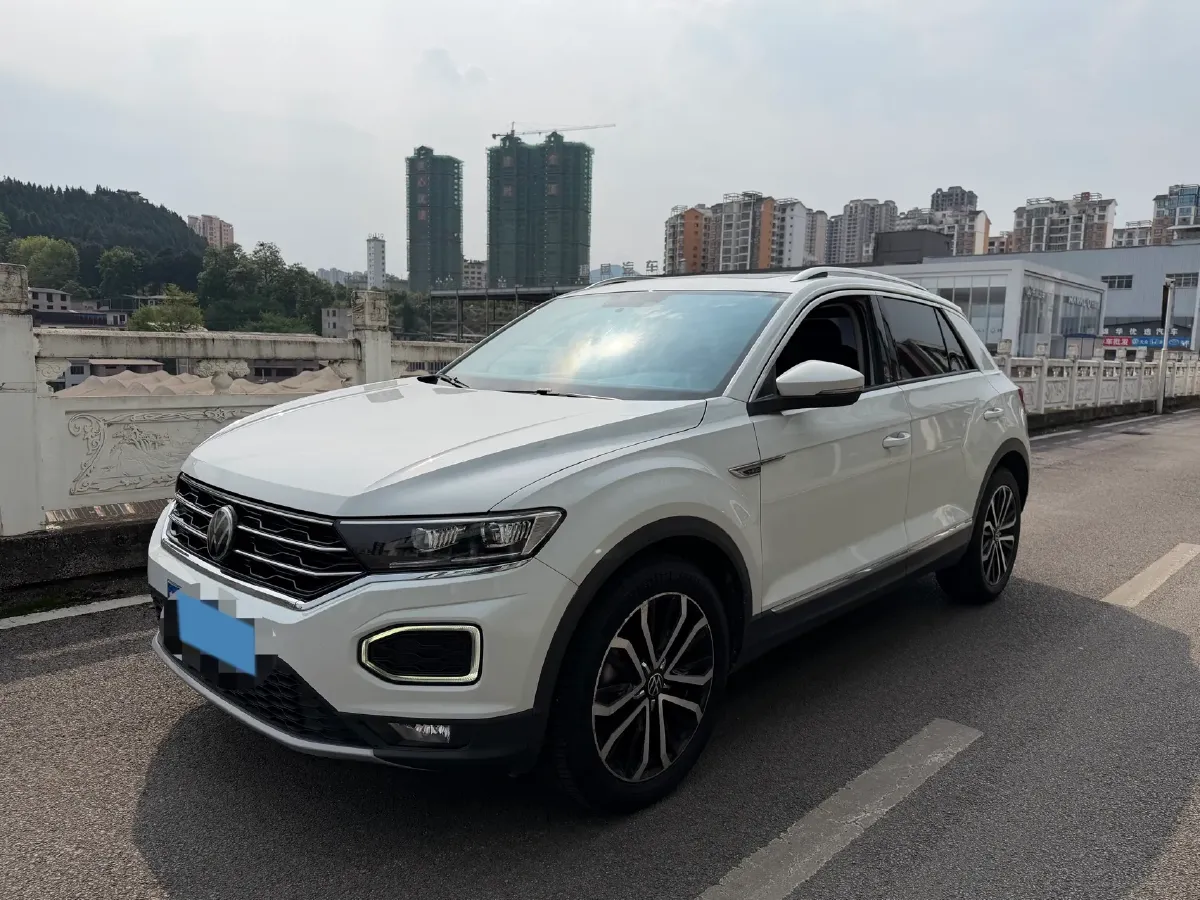 2020 Volkswagen T-Roc 1.4T 150HP L4 7DCT,autocango,china used car exporter,china ev exporter,chinese used car exporter,chinese used ev exporter
