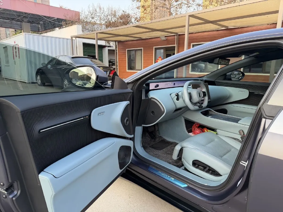 2025 Avatr 12 BEV 94.53KWH,autocango,china used car exporter,china ev exporter,chinese used car exporter,chinese used ev exporter