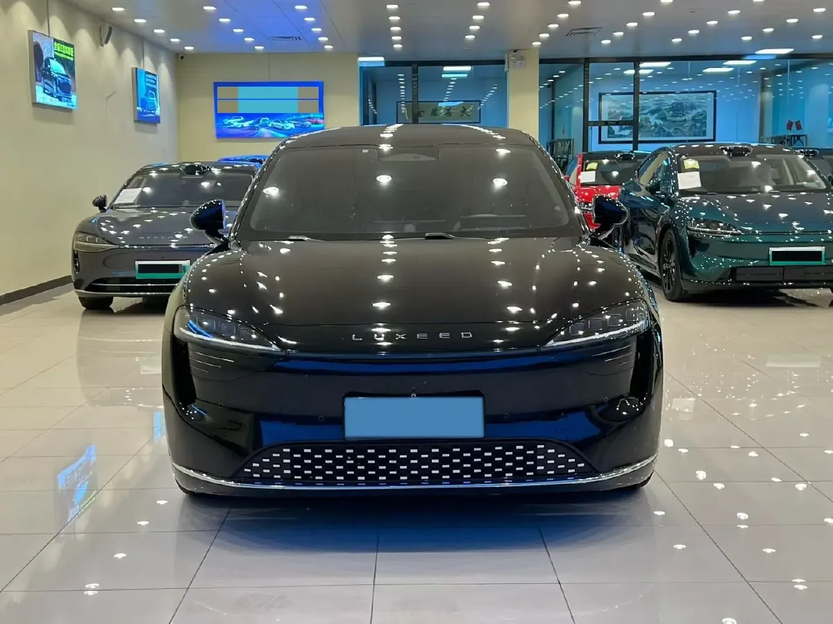 2025 Luxeed R7 REEV 156HP REEV 37KWH,autocango,china used car exporter,china ev exporter,chinese used car exporter,chinese used ev exporter